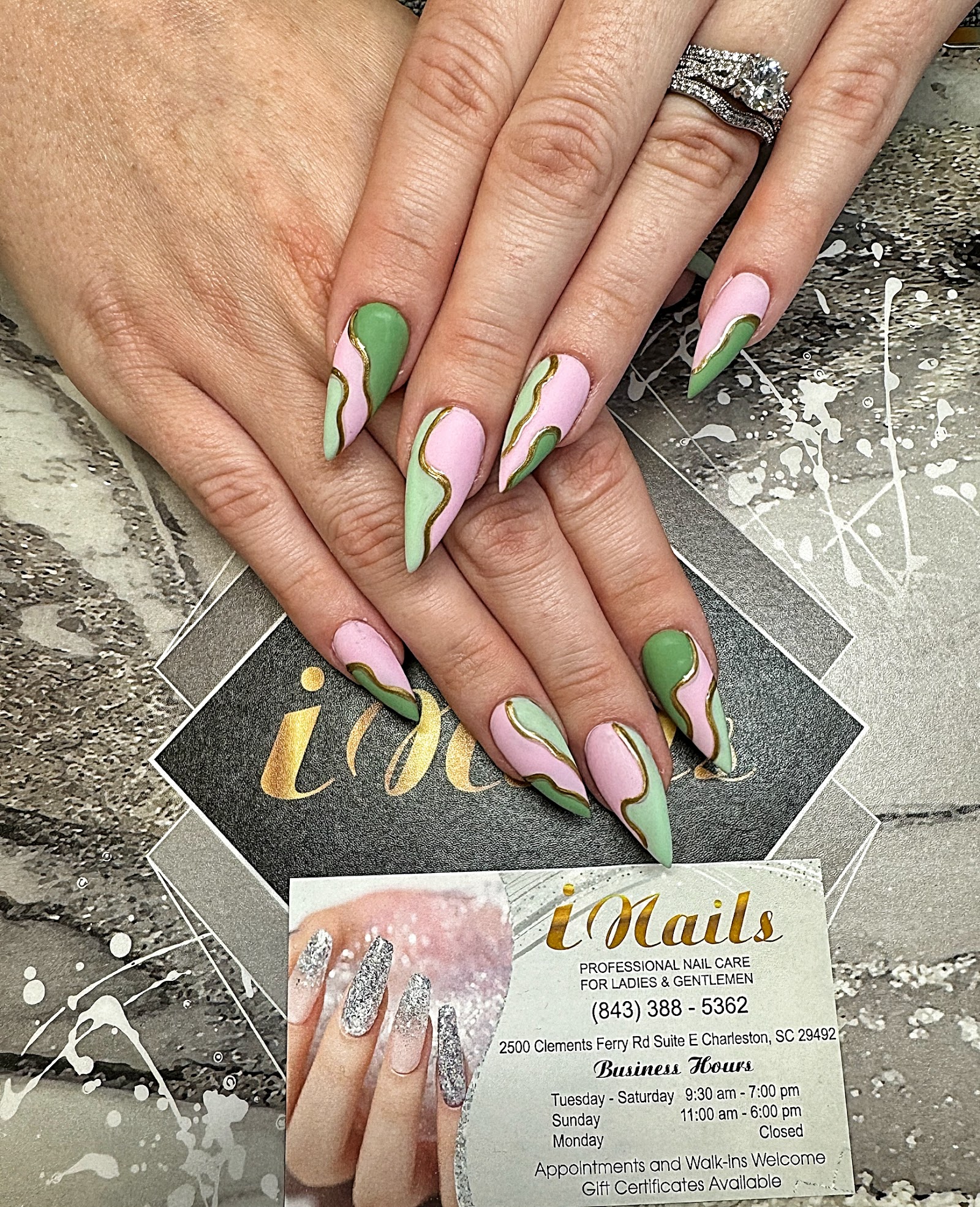INAILS nail photo 1