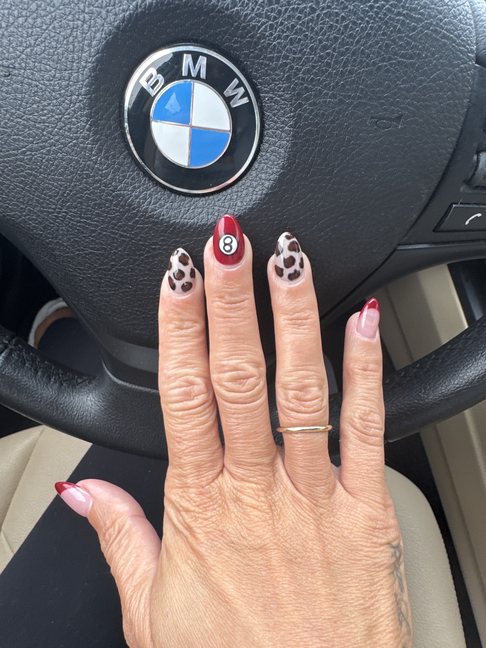 INAILS nail photo 3